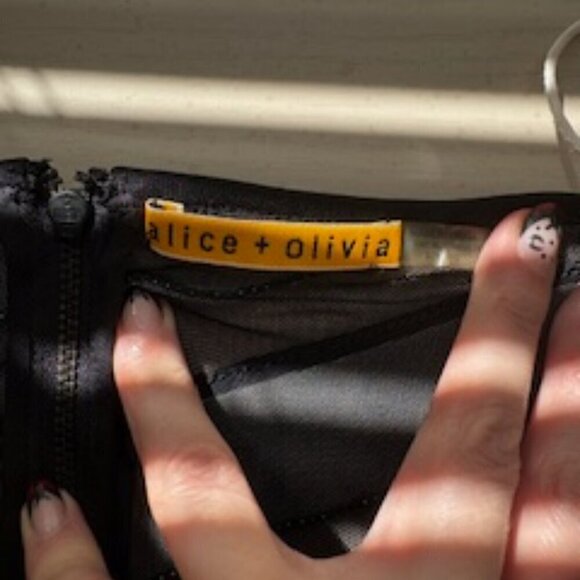 Alice + Olivia Cocktail Dress Silk and Sequin - Picture 9 of 9